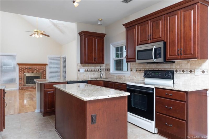 Property image 4 at 1639 Bridal Trail, Rock Hill, SC 29732