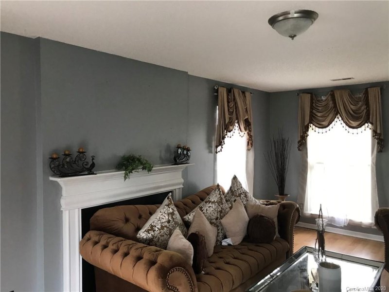 Property image 4 at 1920 Killarney Place, Charlotte, NC 28262