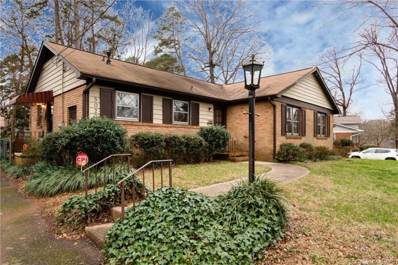 Property image 2 at 5020 Greenbrook Drive, Charlotte, NC 28205