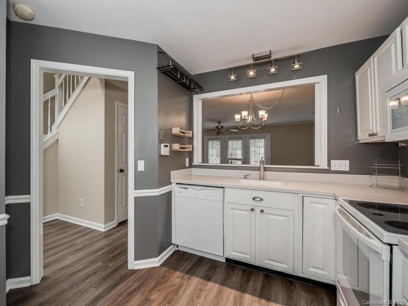 Property image 5 at 8214 Legare Court, Charlotte, NC 28210