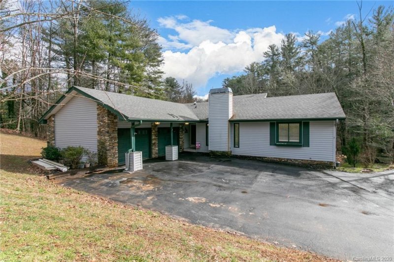 Property image 3 at 5 Saint Andrews Road, Arden, NC 28704