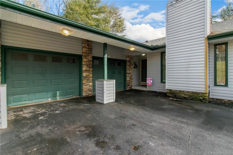 Property image 4 at 5 Saint Andrews Road, Arden, NC 28704