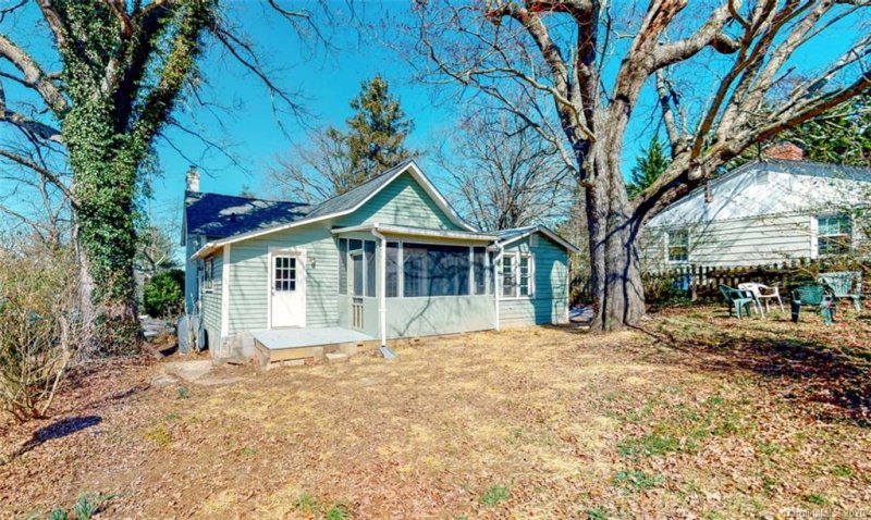 Property image 3 at 824 Fairview Street, Asheville, NC 28803