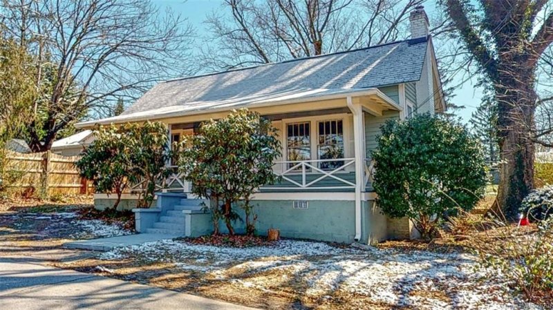 Property image 4 at 824 Fairview Street, Asheville, NC 28803