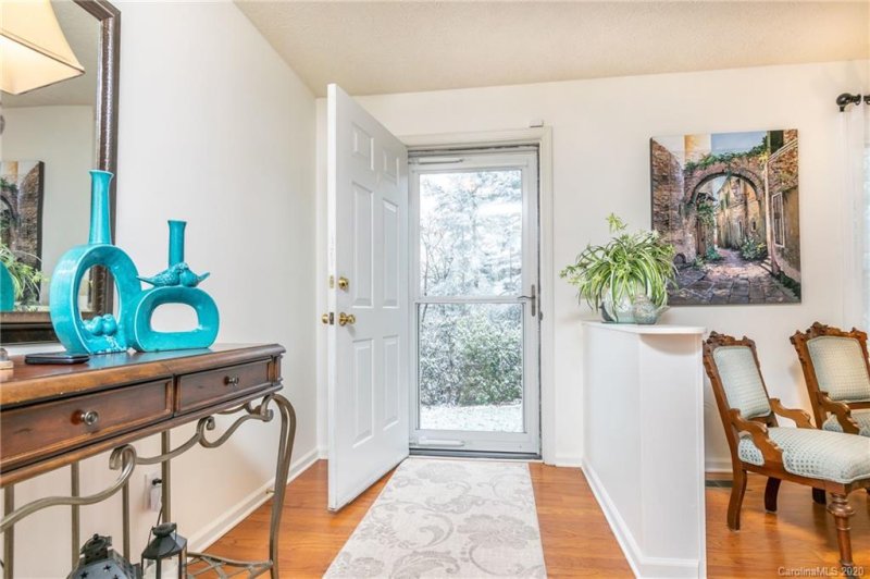 Property image 3 at 133 Long John Drive, Hendersonville, NC 28791