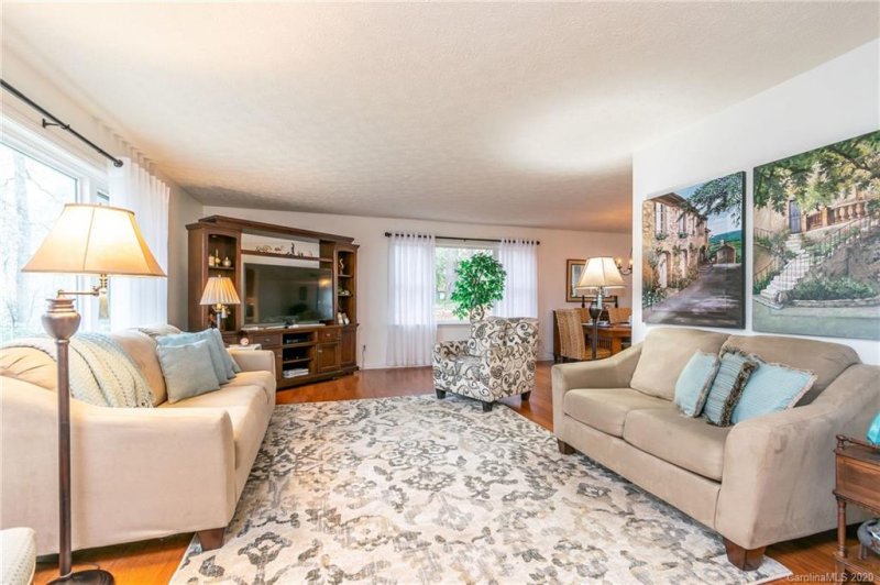 Property image 5 at 133 Long John Drive, Hendersonville, NC 28791