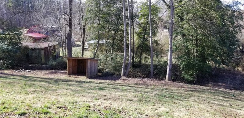 Property image 4 at 3232 Wilson Heights Drive, Hildebran, NC 28637