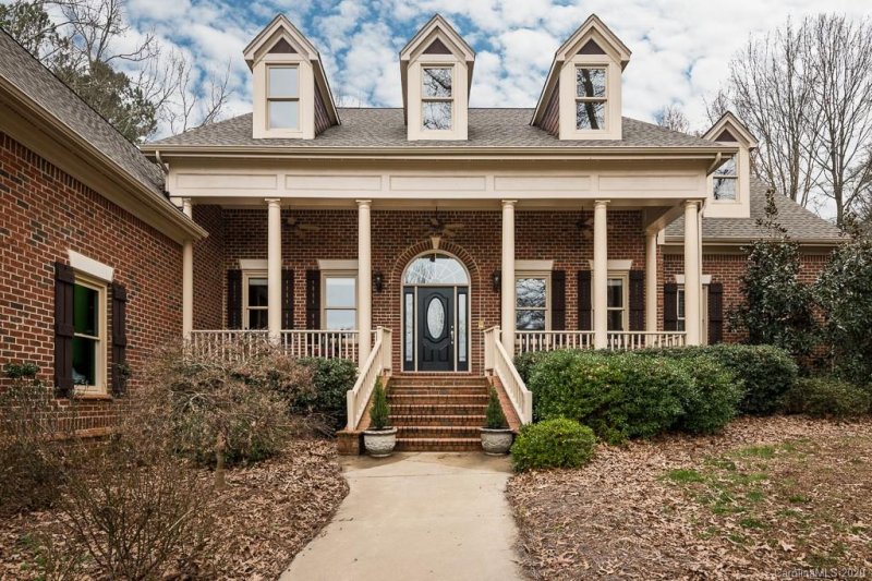 Property image 2 at 1004 Chamberleyne Way, Waxhaw, NC 28173