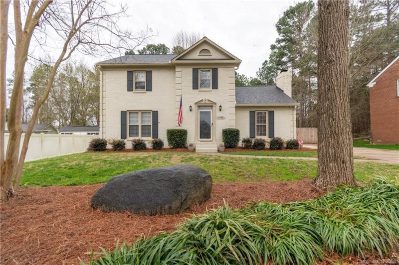 11143 Coachman Circle