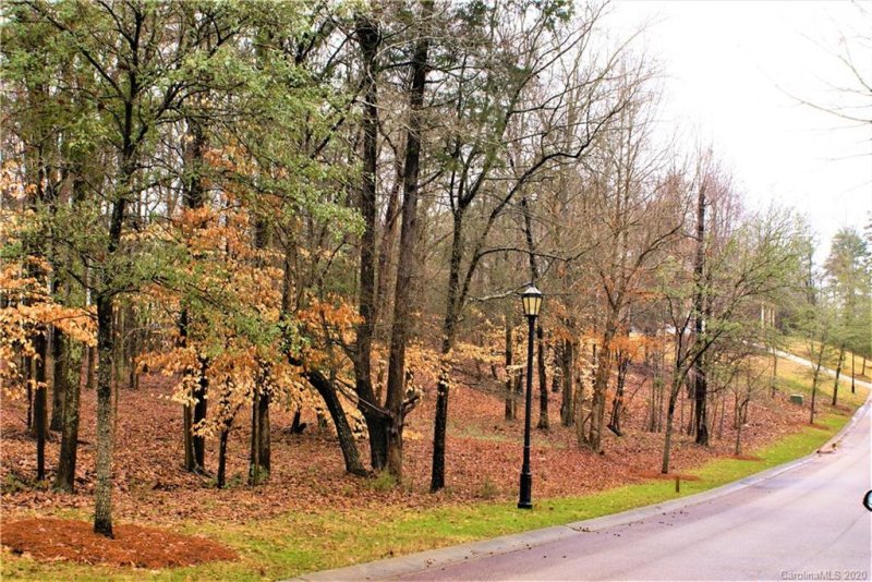 Property image 5 at 8113 Bayview Lane, Belmont, NC 28012