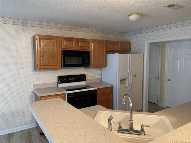 Property image 3 at 4319 Wynborough Lane, Charlotte, NC 28269