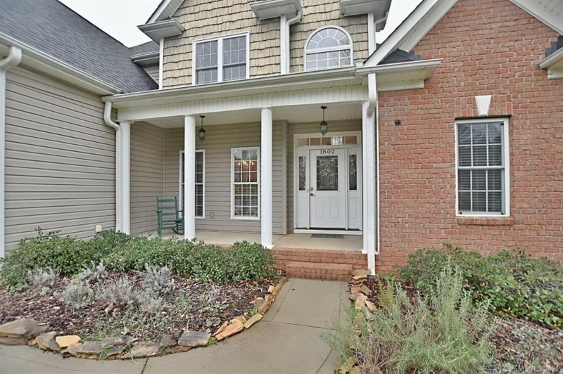 Property image 2 at 1802 Abbotsford Court, Gastonia, NC 28056