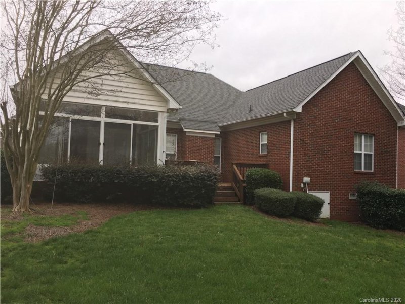 Property image 3 at 10525 Misty Ridge Lane, Charlotte, NC 28277