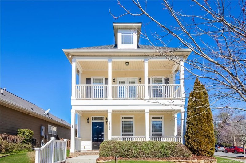 14029 Cedar Pond Circle