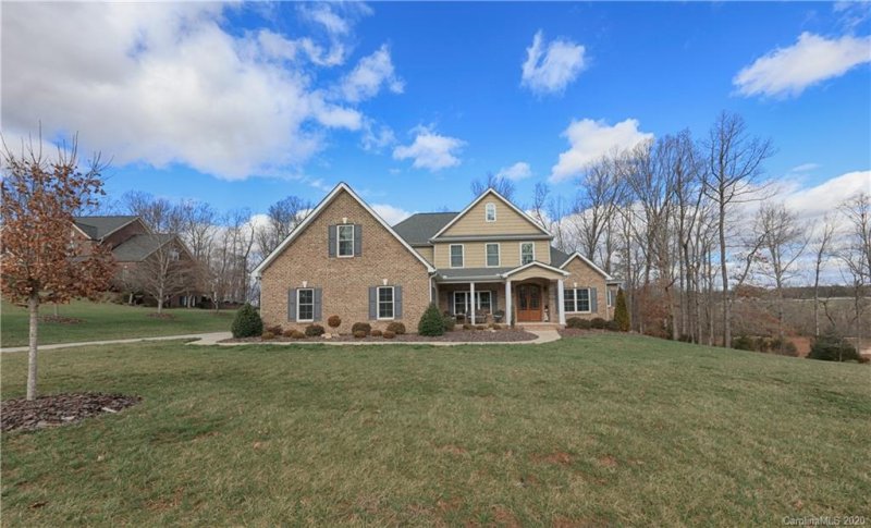 Property image 2 at 209 Cedar Lake Drive, Statesville, NC 28625