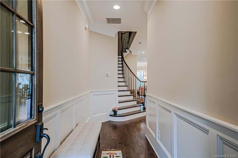 Property image 3 at 6110 Campana Lane, Charlotte, NC 28210