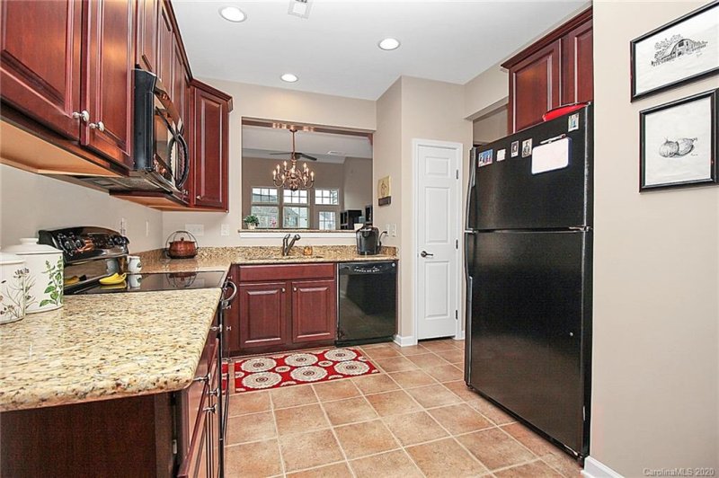 Property image 4 at 2007 Oxford Heights, Fort Mill, SC 29715