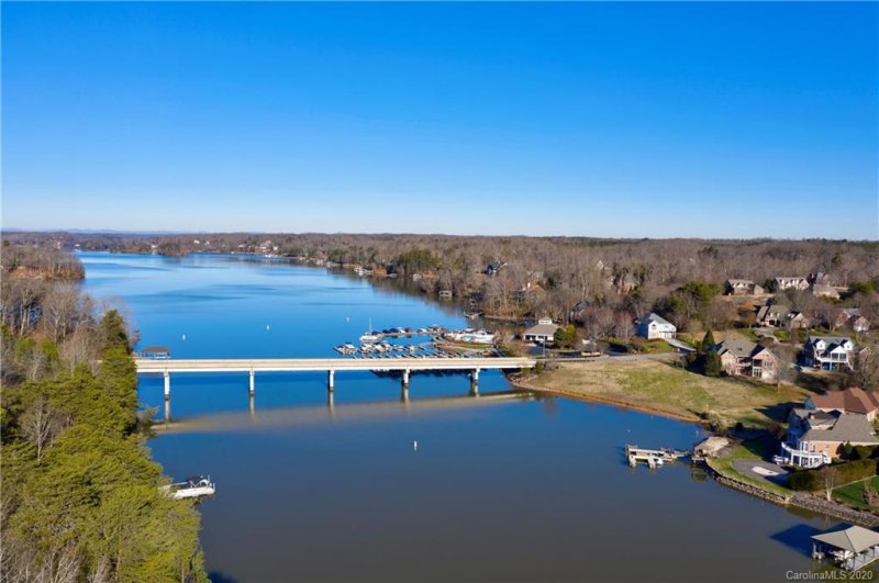 Property image 3 at 290 Windemere Isle Road, Statesville, NC 28677