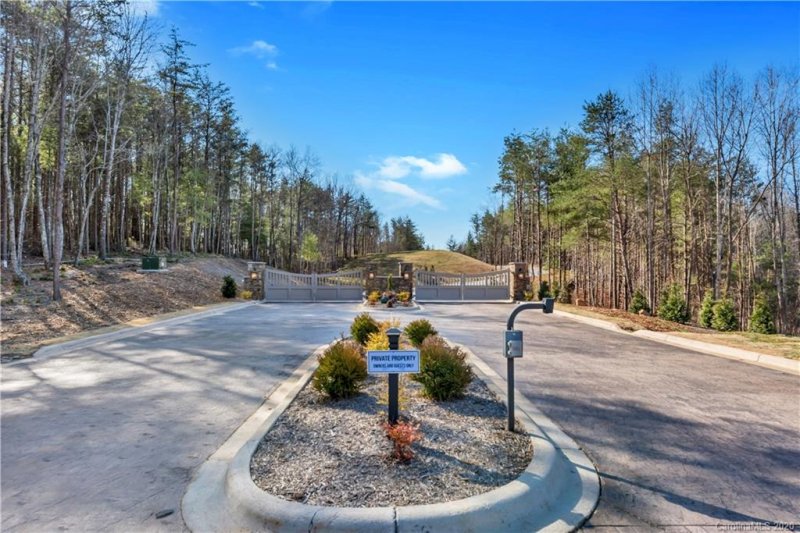 Property image 2 at 25 Saylor Way, Nebo, NC 28761