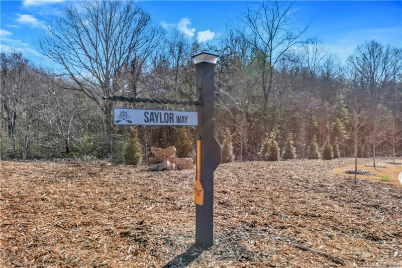 Property image 4 at 25 Saylor Way, Nebo, NC 28761