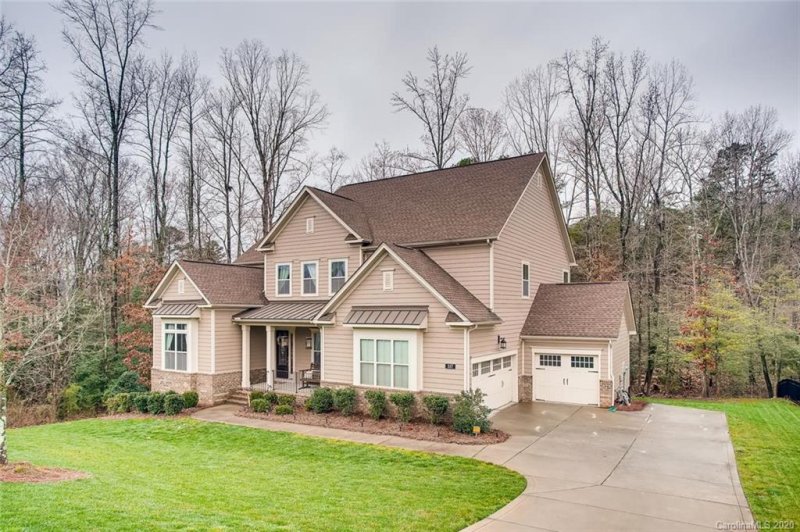 Property image 2 at 337 Monteray Oaks Circle, Fort Mill, SC 29715