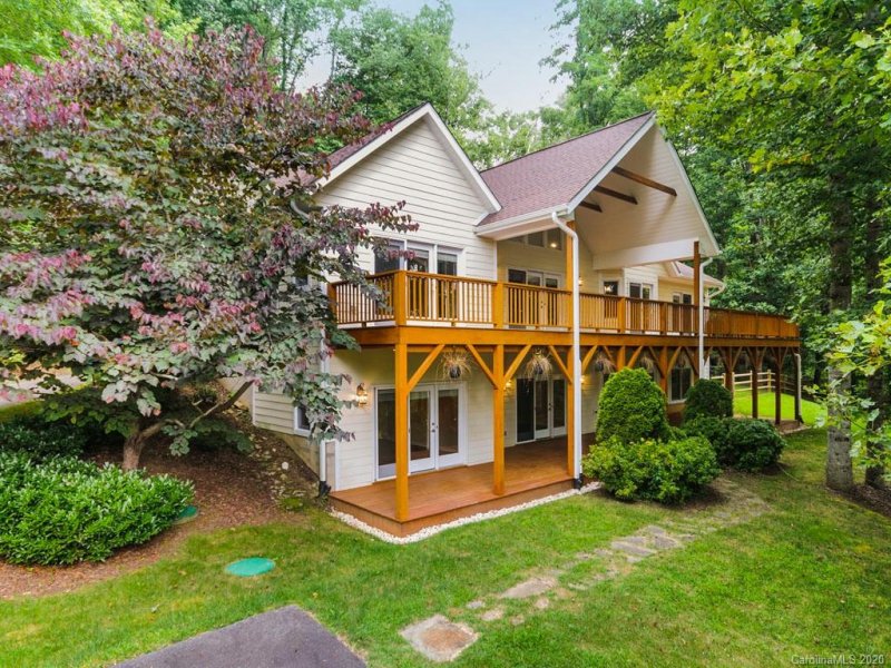 Property image 2 at 540 Stepping Stone Lane, Waynesville, NC 28786