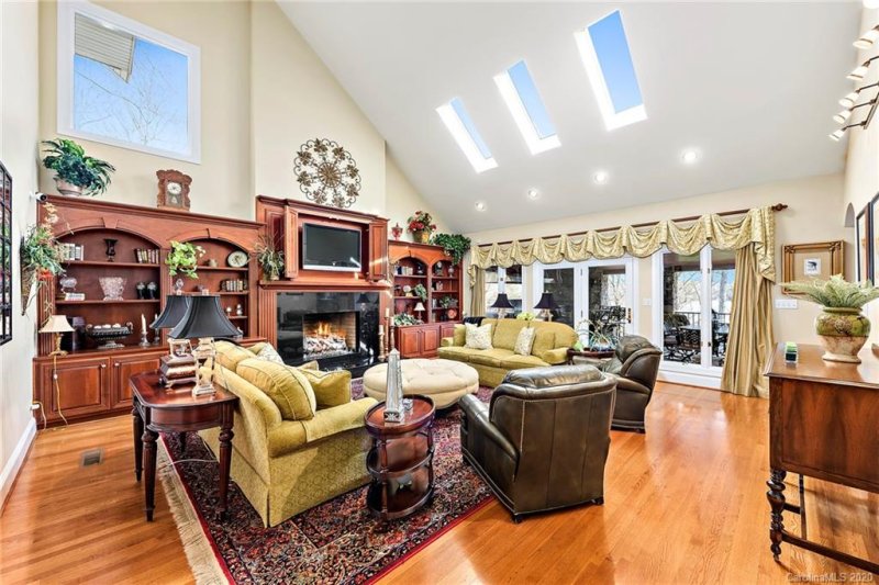 Property image 4 at 12016 Mountain Lake Cove, Charlotte, NC 28216