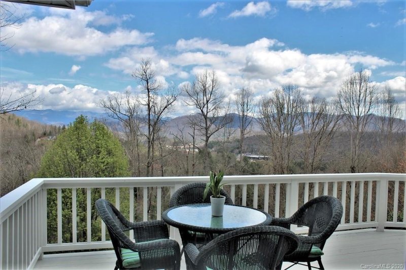 138 Cave Springs Road