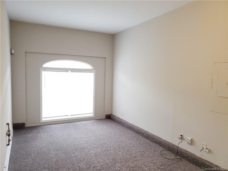 Property image 5 at 1525 Braveheart Lane, Charlotte, NC 28216