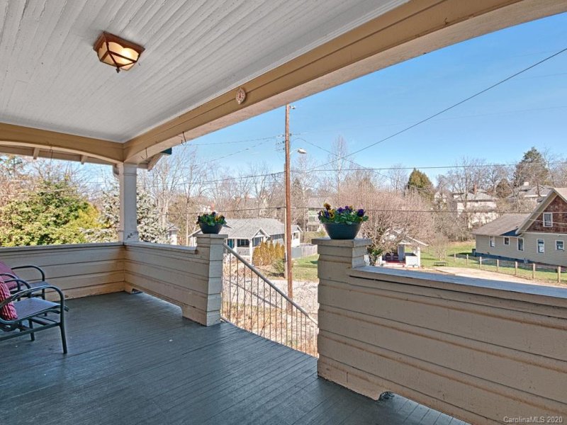 Property image 3 at 46 Pearson Drive, Asheville, NC 28801