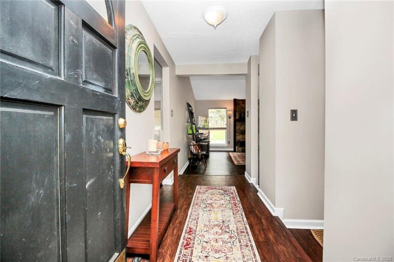 Property image 5 at 7306 Sheffingdell Drive, Charlotte, NC 28226