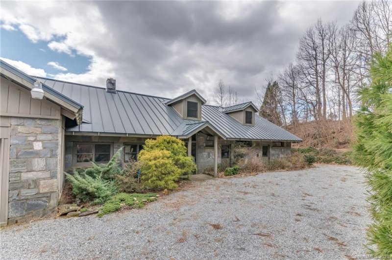 Property image 4 at 3535 Skyuka Mountain Road, Columbus, NC 28722