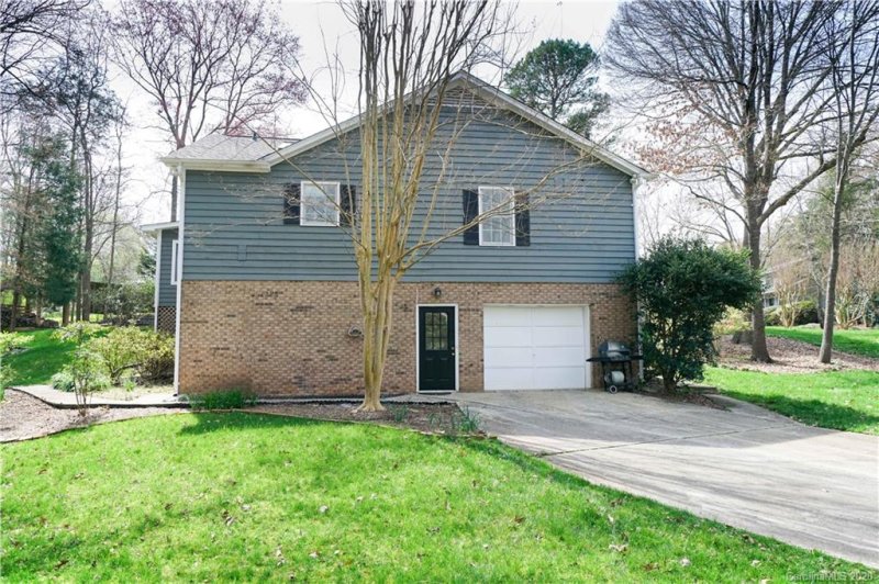 Property image 3 at 6701 Woodshed Circle, Charlotte, NC 28270