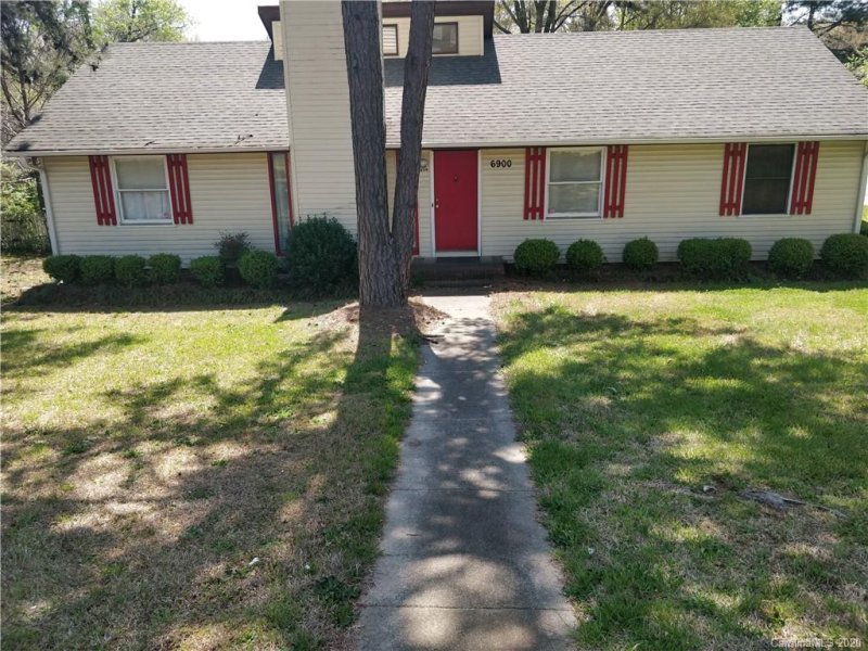 Property image 3 at 6900 Idlewild Road, Charlotte, NC 28212