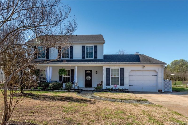 Property image 4 at 4131 Coopersdale Road, Charlotte, NC 28273