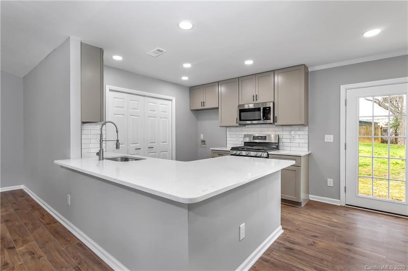 Property image 4 at 4522 Hezekiah Place, Charlotte, NC 28215