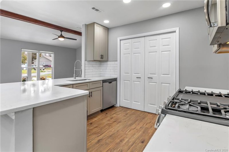 Property image 5 at 4522 Hezekiah Place, Charlotte, NC 28215