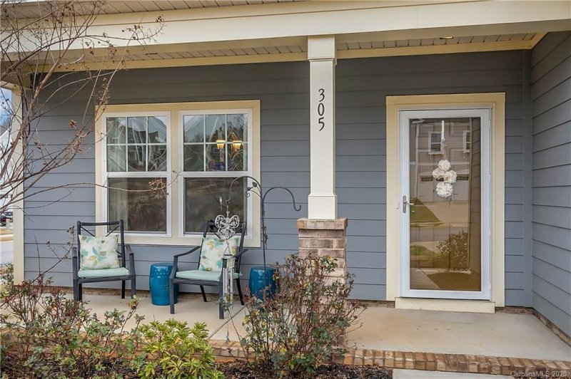 Property image 2 at 305 Redberry Court, York, SC 29745