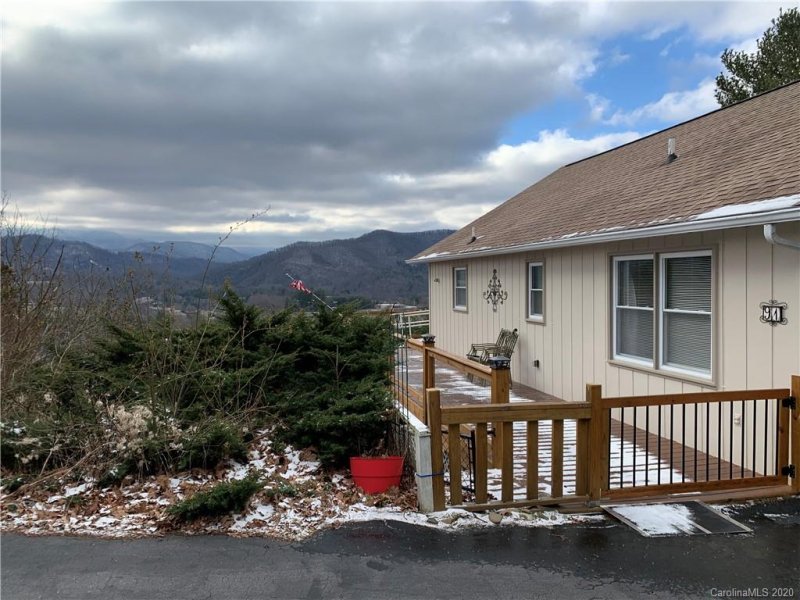 Property image 4 at 91 Sky View Drive, Burnsville, NC 28714