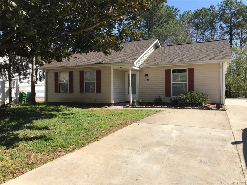 Property image 2 at 4824 Harri Ann Drive, Charlotte, NC 28227