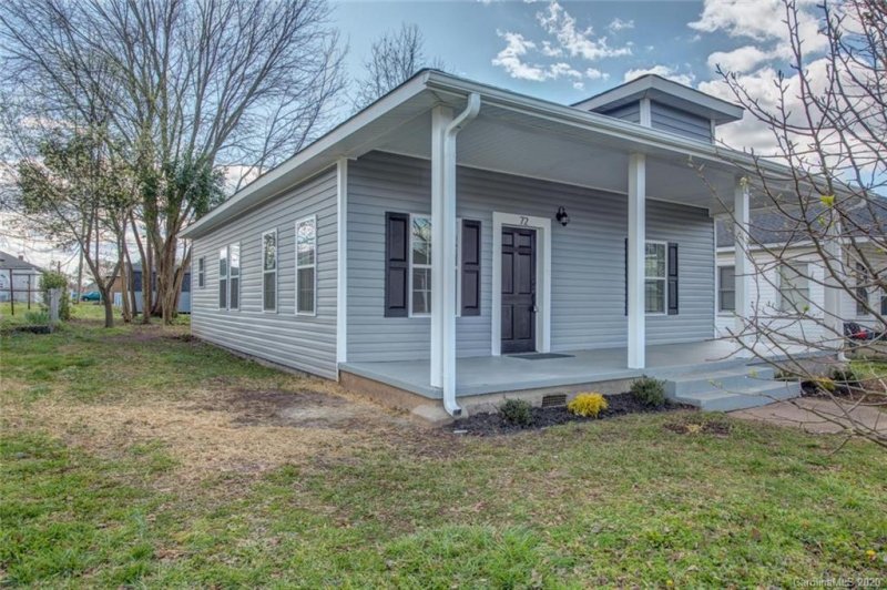 Property image 2 at 72 Walnut Avenue, Gastonia, NC 28054