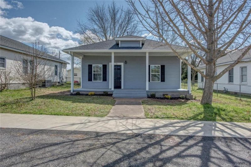 Property image 3 at 72 Walnut Avenue, Gastonia, NC 28054