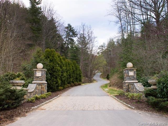 Property image 2 at 7 Bent Branch Lane, Asheville, NC 28804