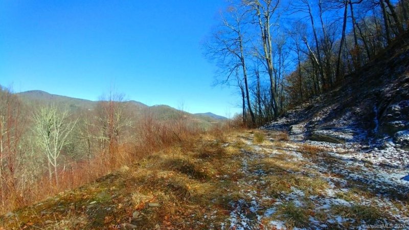 Property image 2 at 48 Bobcat Road, Maggie Valley, NC 28751