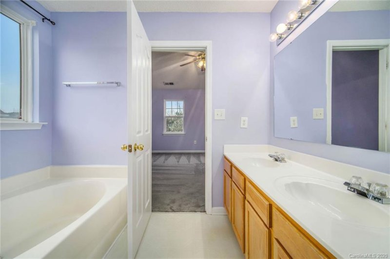 Property image 4 at 8009 Trotter Road, Charlotte, NC 28216