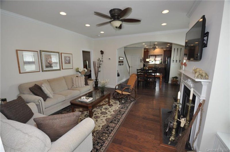 Property image 4 at 190 Aztec Circle, Mooresville, NC 28117