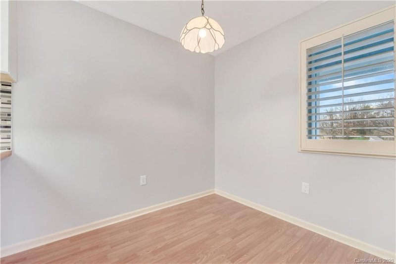 Property image 4 at 100 Willow Run Drive, Gastonia, NC 28056