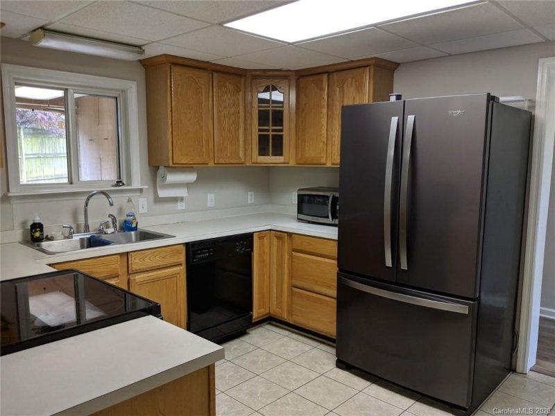 Property image 5 at 174 Crystal Circle, Mooresville, NC 28117