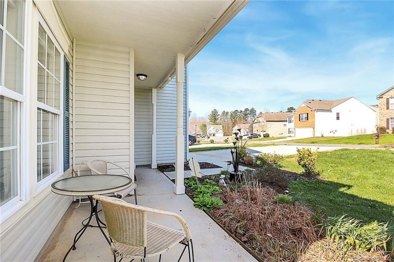 Property image 5 at 3332 Aldwych Way, Charlotte, NC 28216