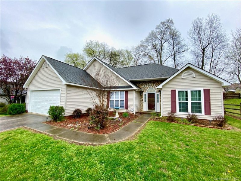 Property image 2 at 3728 Sedgewick Drive, Concord, NC 28027